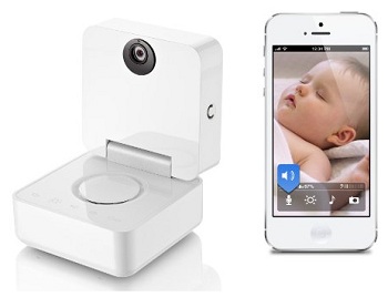 гаджет видеонаблюдения за малышом