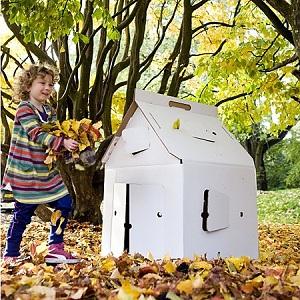 картонный детский домик