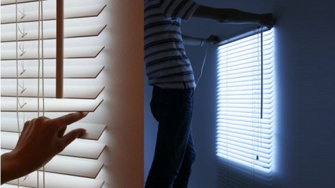 лампа в виде жалюзи