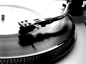 Винил из пепла и праха