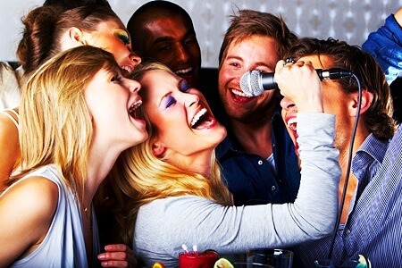Как открыть караоке-бар? Готовый бизнес-план открытия караоке-бара