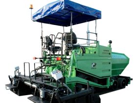 Усовершенствованный асфальтоукладчик