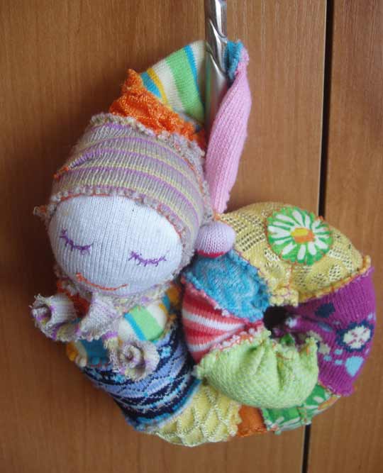 Игрушка из лоскутков