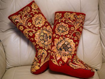 valenki-so-slavyanskimi-uzorami-7372