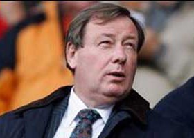 Директор-исполнительный-280x200