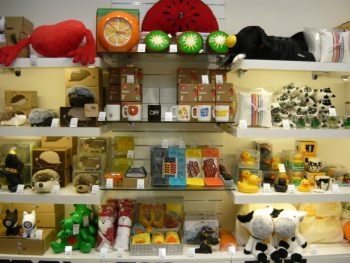 Как заработать на продаже подарков