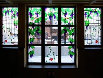 Создание витражей на окнах как бизнес