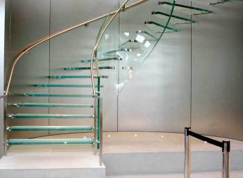 Бизнес на конструкциях из стекла