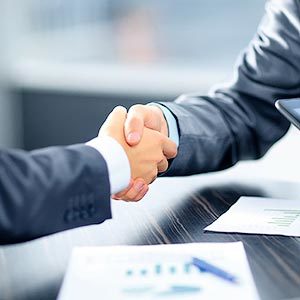 Как оказать помощь в открытии расчетного счета