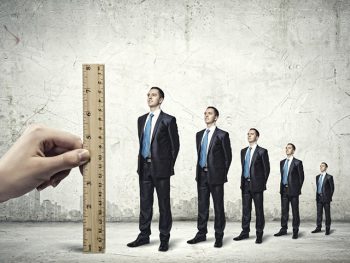 Особенности приема на работу