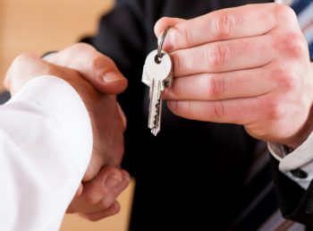 ООО арендует помещение у ИП 