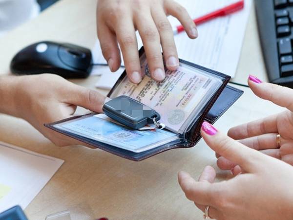 Автокредит по двум документам