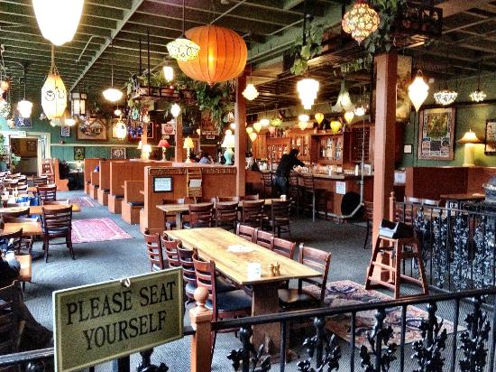 McMenamins Kennedy School Hotel