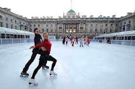 Каток на открытом воздухе