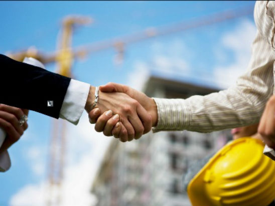 Строительные услуги делятся на стандартные и специализированные