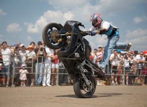 Устав мотоклуба, мотоэкипировка